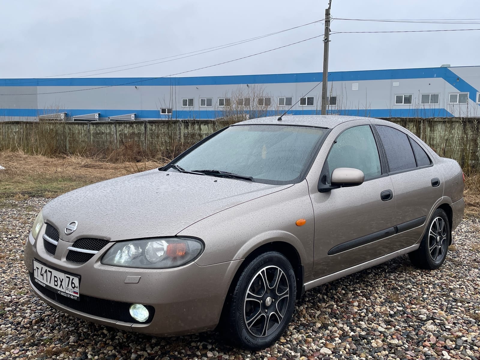 Nissan Almera 2003
